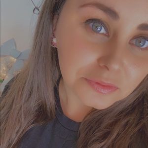 Meet your Posher, Jacquelyn